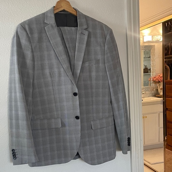 H&M Light Gray Checkered Blazer
